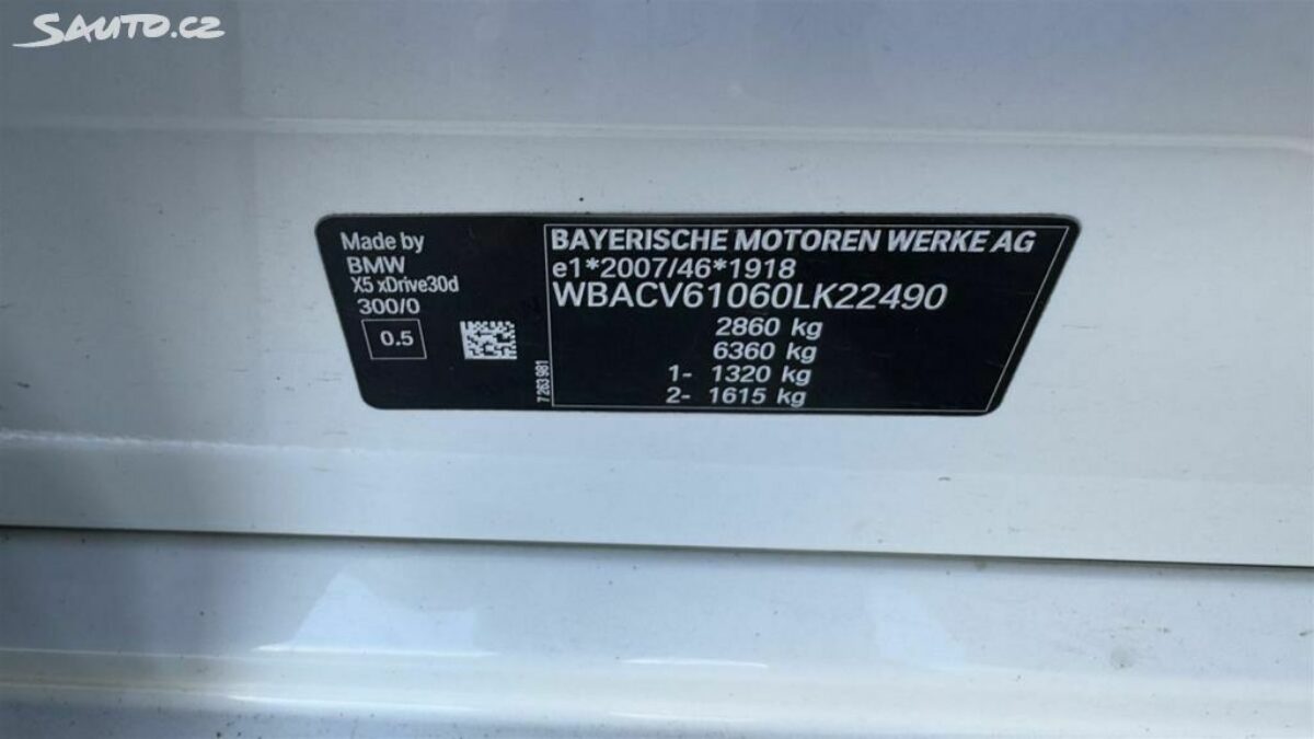 Fotografie vozu - klik pro zvětšení