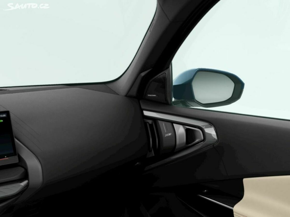 Fotografie vozu - klik pro zvětšení