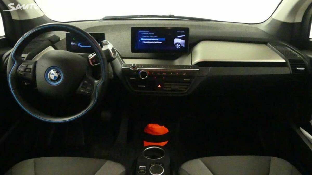 Fotografie vozu - klik pro zvětšení