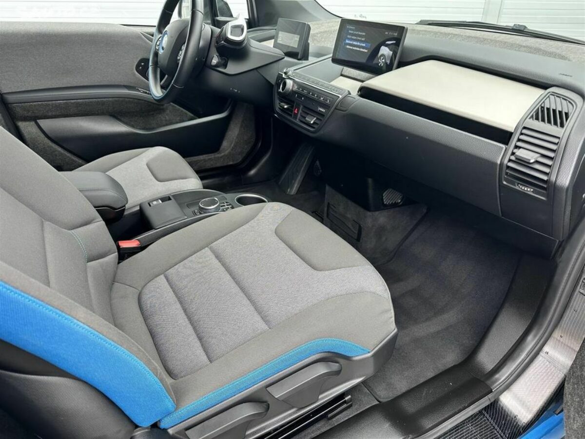 Fotografie vozu - klik pro zvětšení