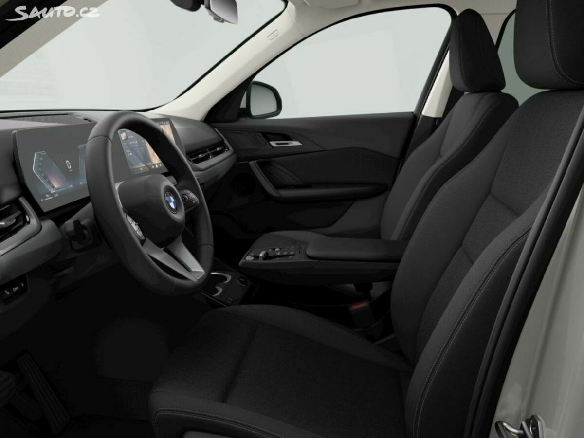 Fotografie vozu - klik pro zvětšení