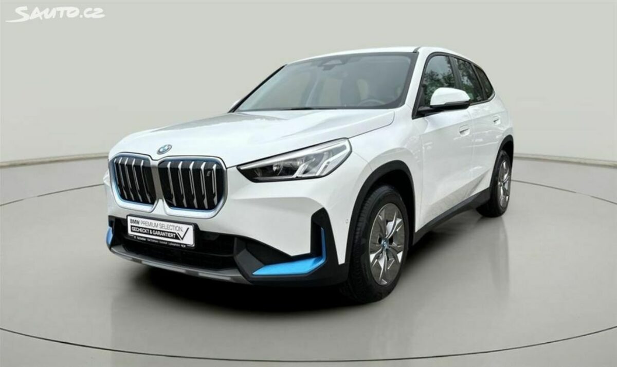 Fotografie vozu - klik pro zvětšení