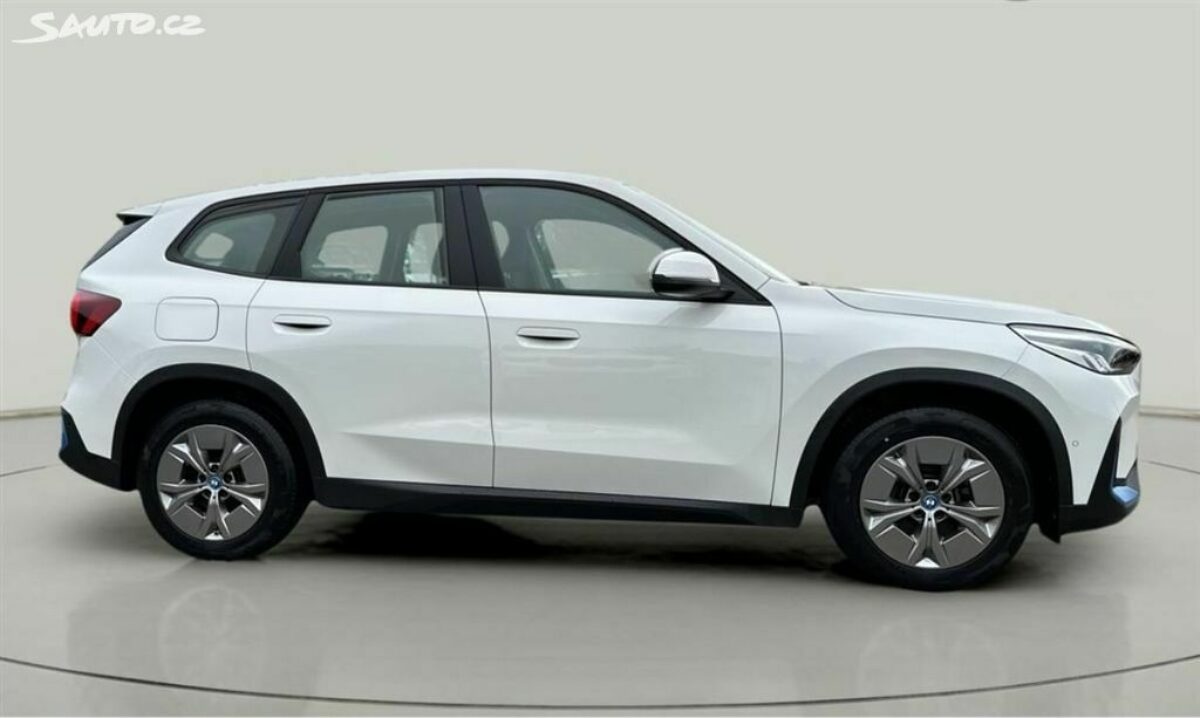 Fotografie vozu - klik pro zvětšení