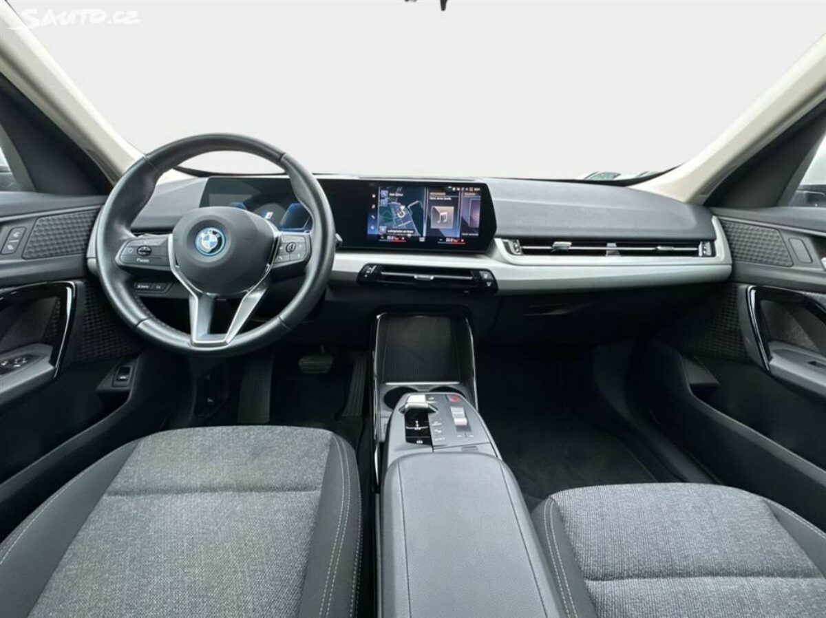 Fotografie vozu - klik pro zvětšení