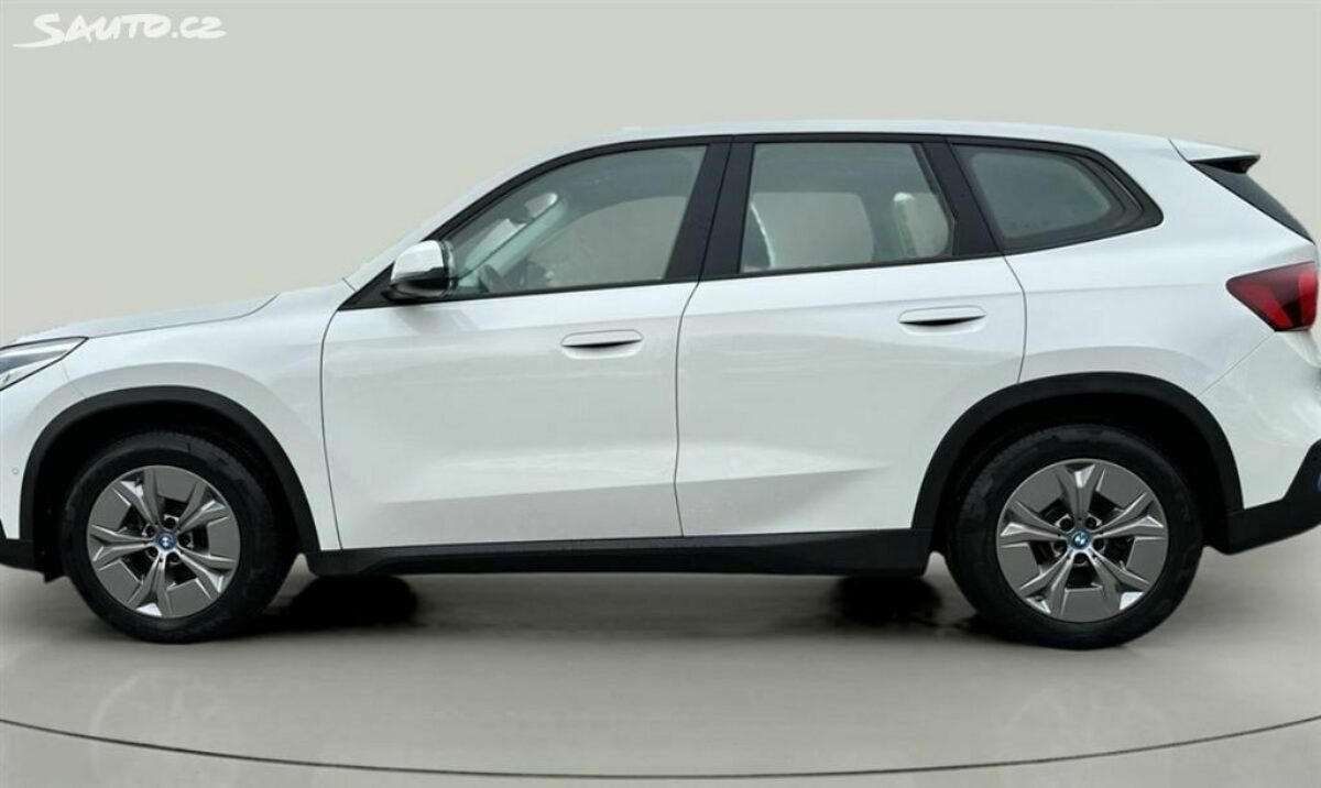 Fotografie vozu - klik pro zvětšení