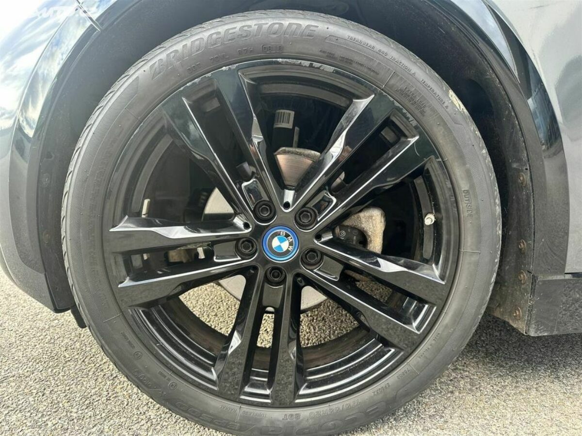 Fotografie vozu - klik pro zvětšení