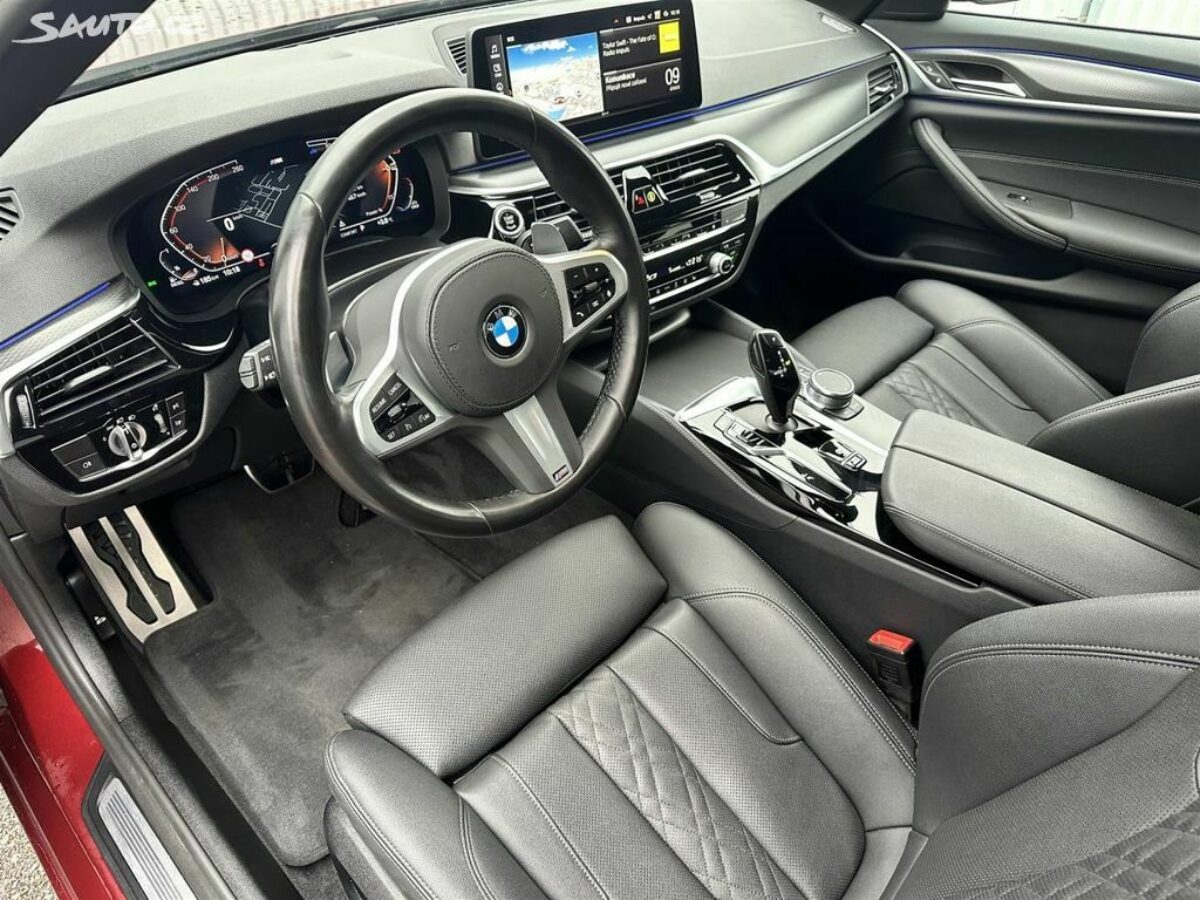 Fotografie vozu - klik pro zvětšení