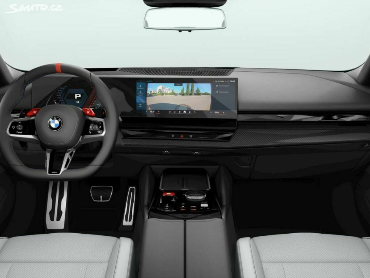 Fotografie vozu - klik pro zvětšení