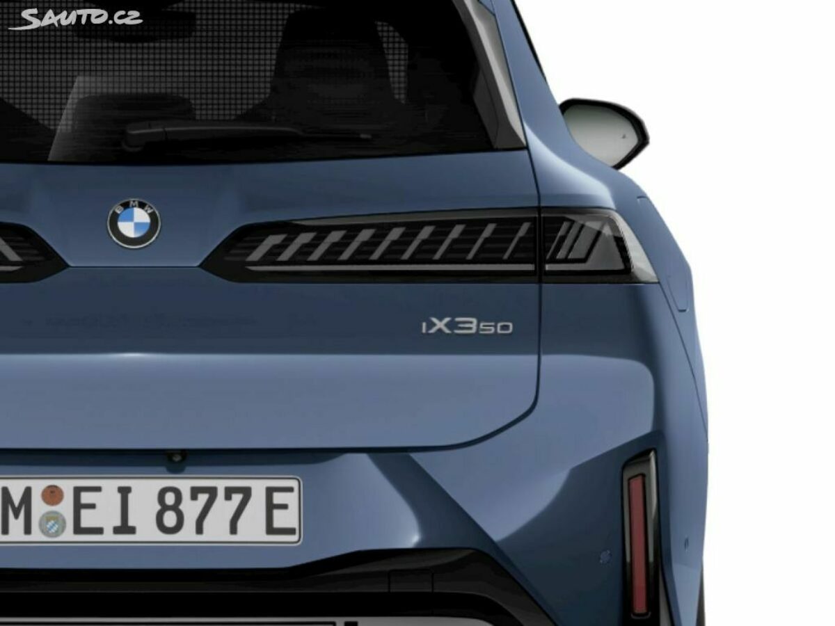 Fotografie vozu - klik pro zvětšení