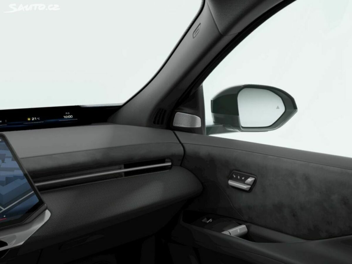 Fotografie vozu - klik pro zvětšení