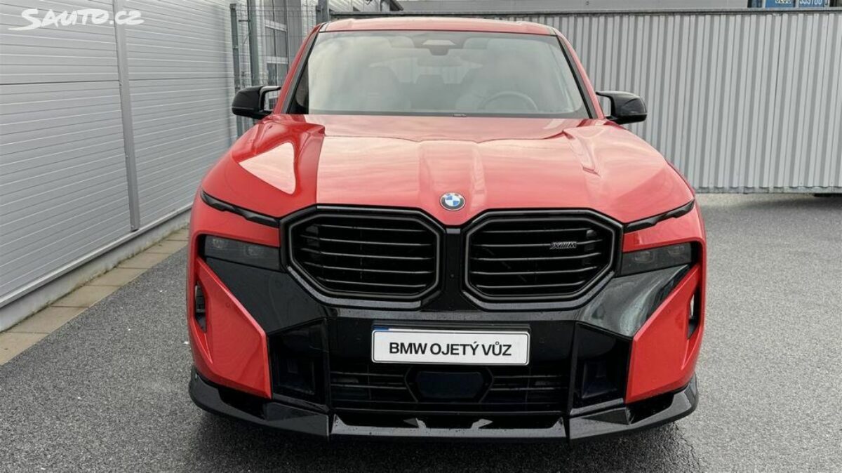 Fotografie vozu - klik pro zvětšení