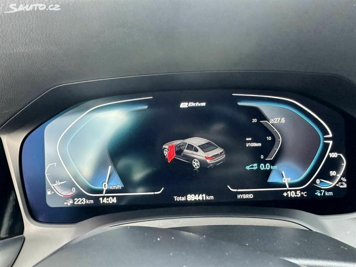 Fotografie vozu - klik pro zvětšení