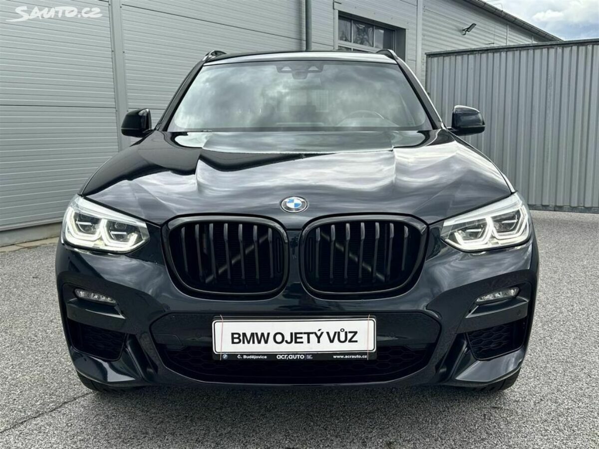 Fotografie vozu - klik pro zvětšení