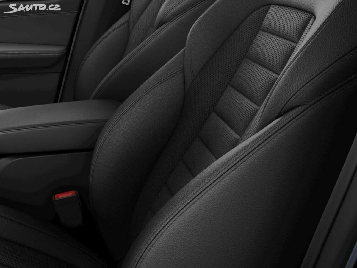 Fotografie vozu - klik pro zvětšení