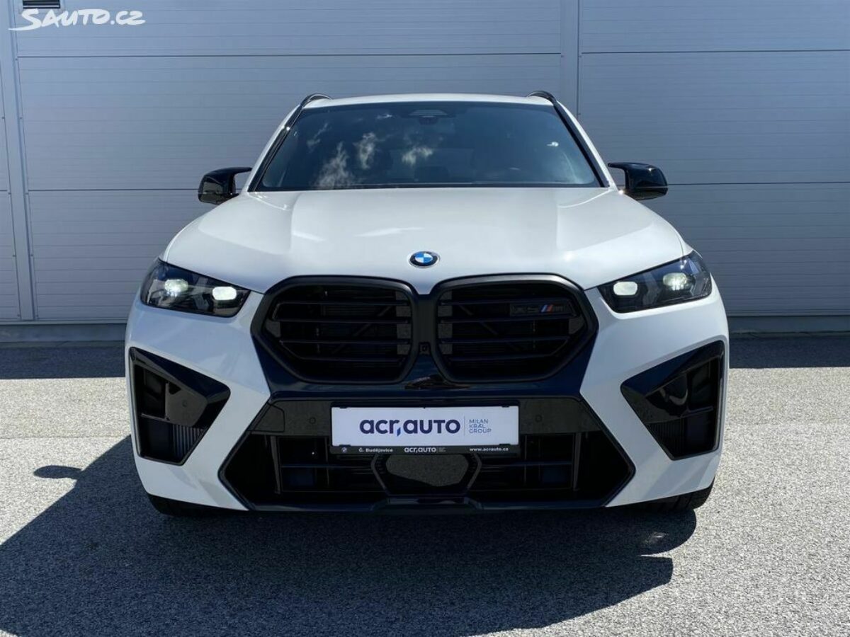 Fotografie vozu - klik pro zvětšení