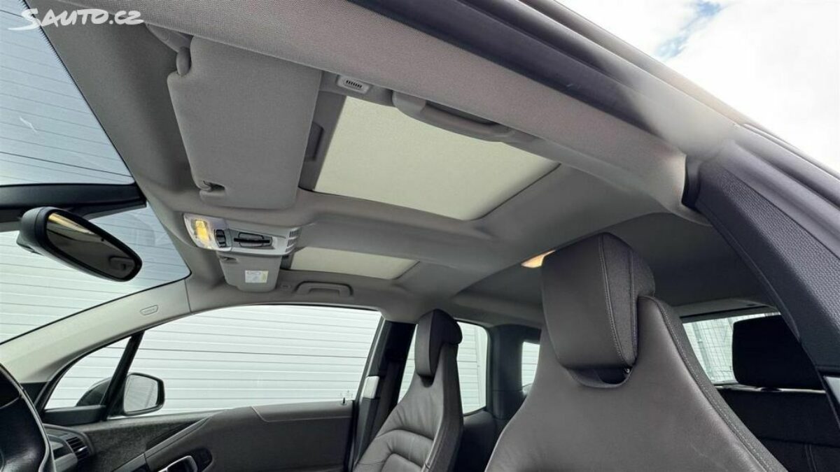 Fotografie vozu - klik pro zvětšení