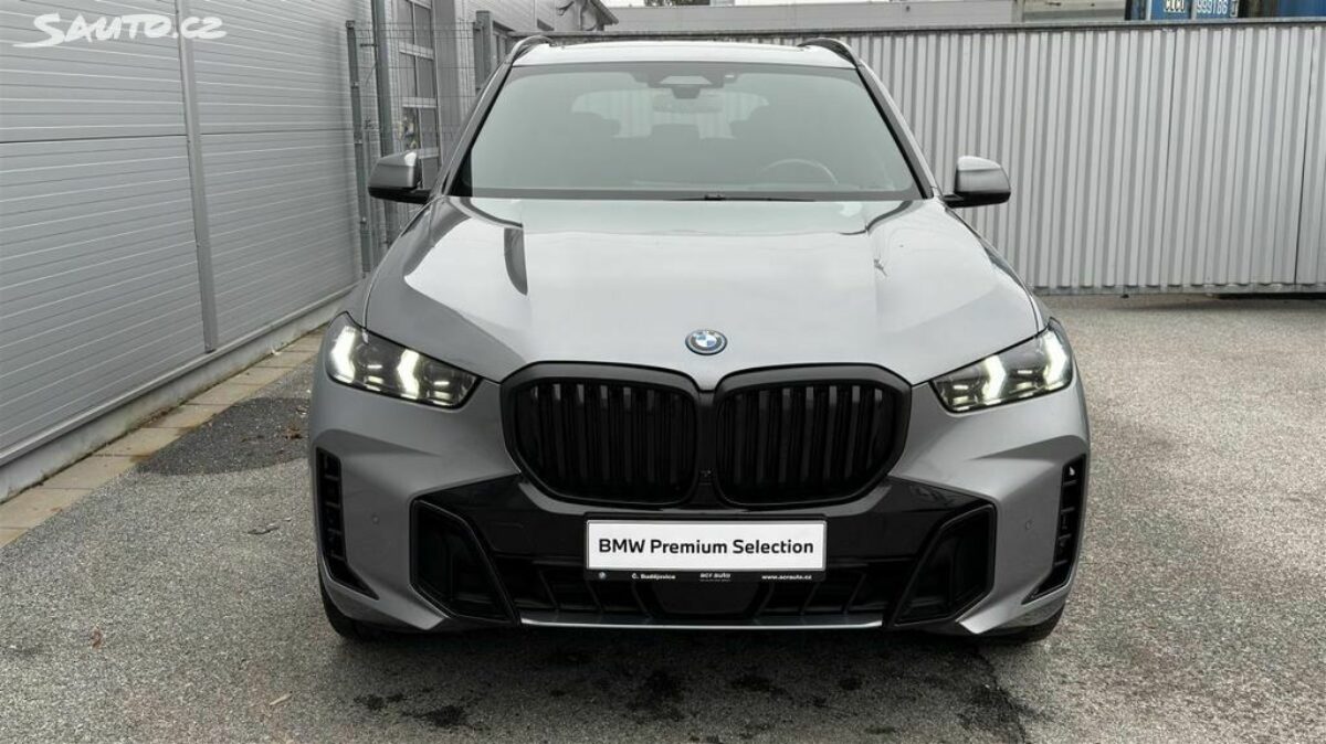 Fotografie vozu - klik pro zvětšení