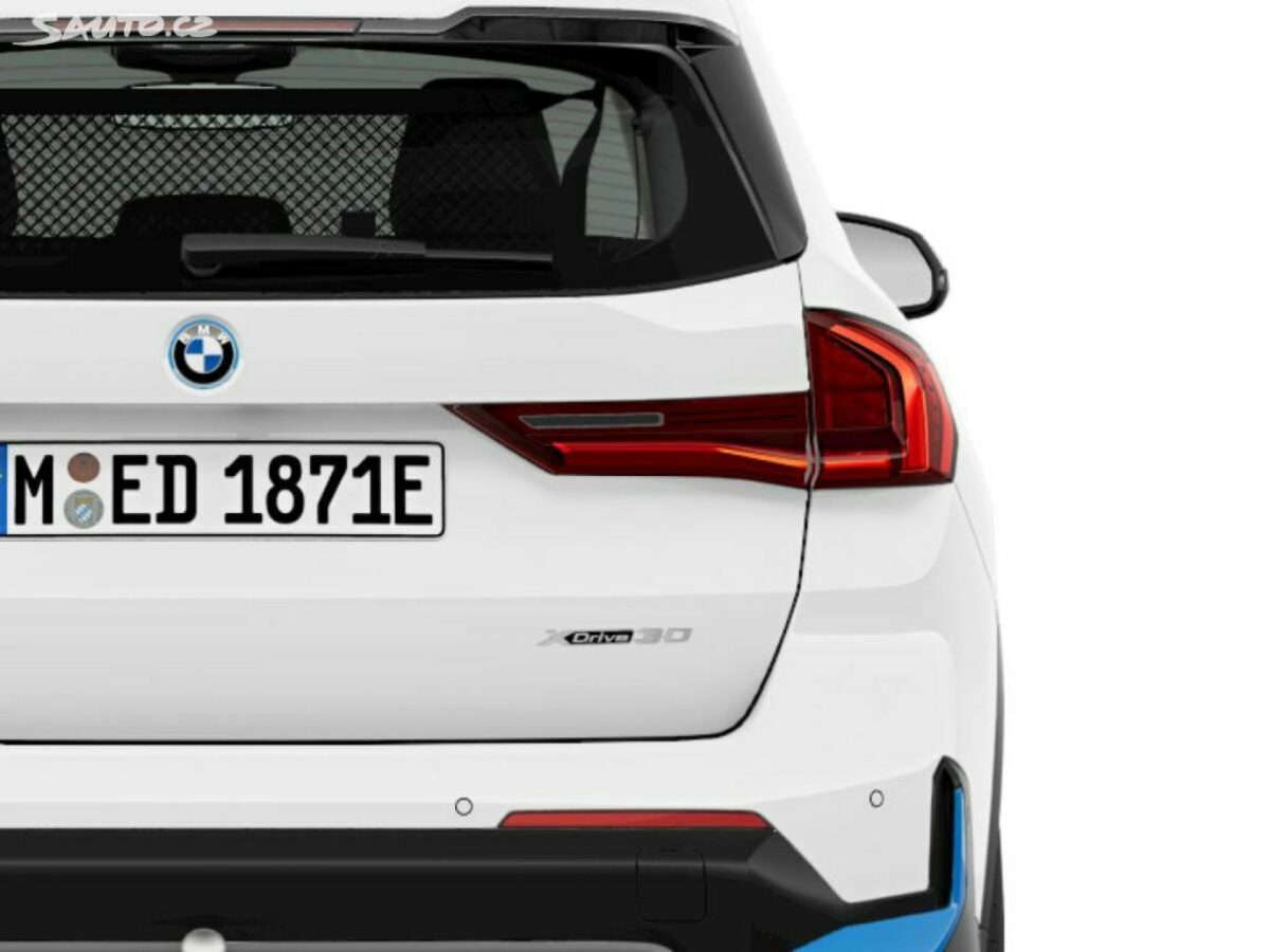 Fotografie vozu - klik pro zvětšení