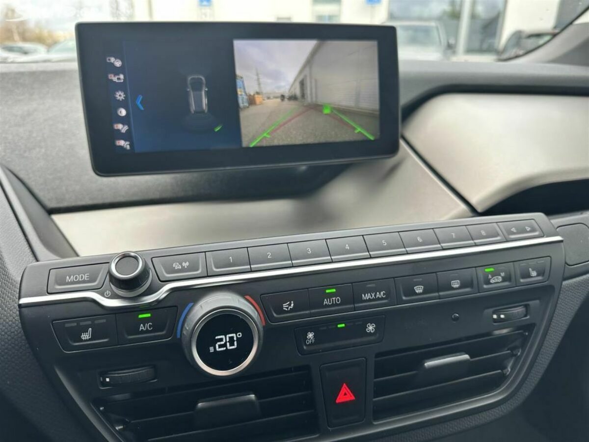 Fotografie vozu - klik pro zvětšení