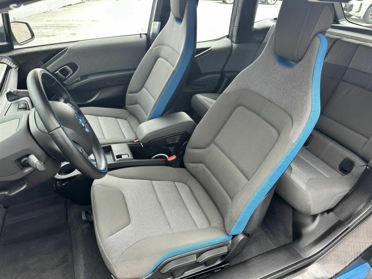 Fotografie vozu - klik pro zvětšení