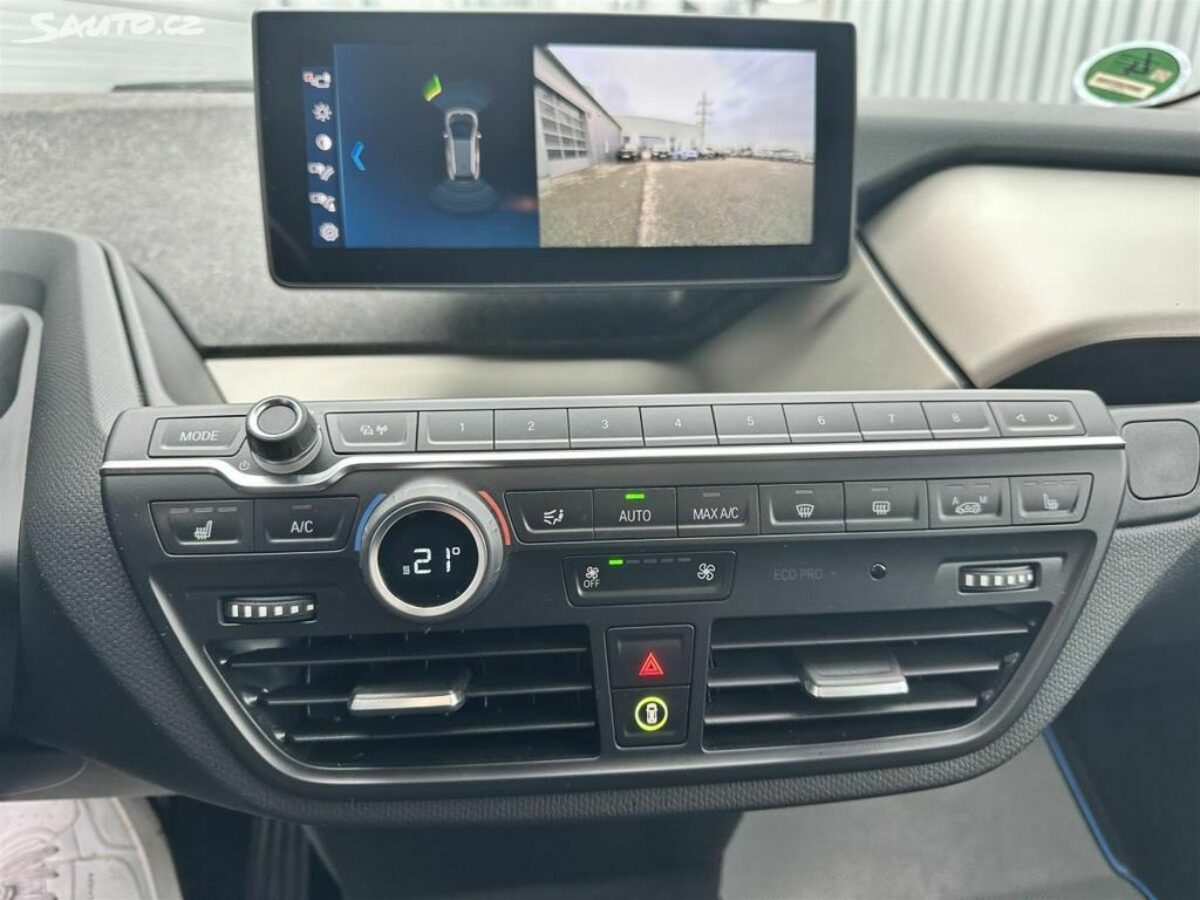 Fotografie vozu - klik pro zvětšení