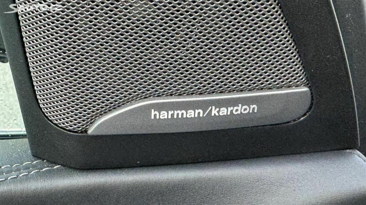 Fotografie vozu - klik pro zvětšení