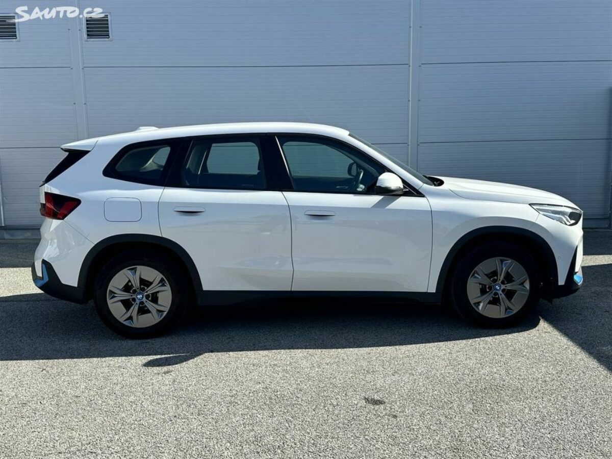 Fotografie vozu - klik pro zvětšení