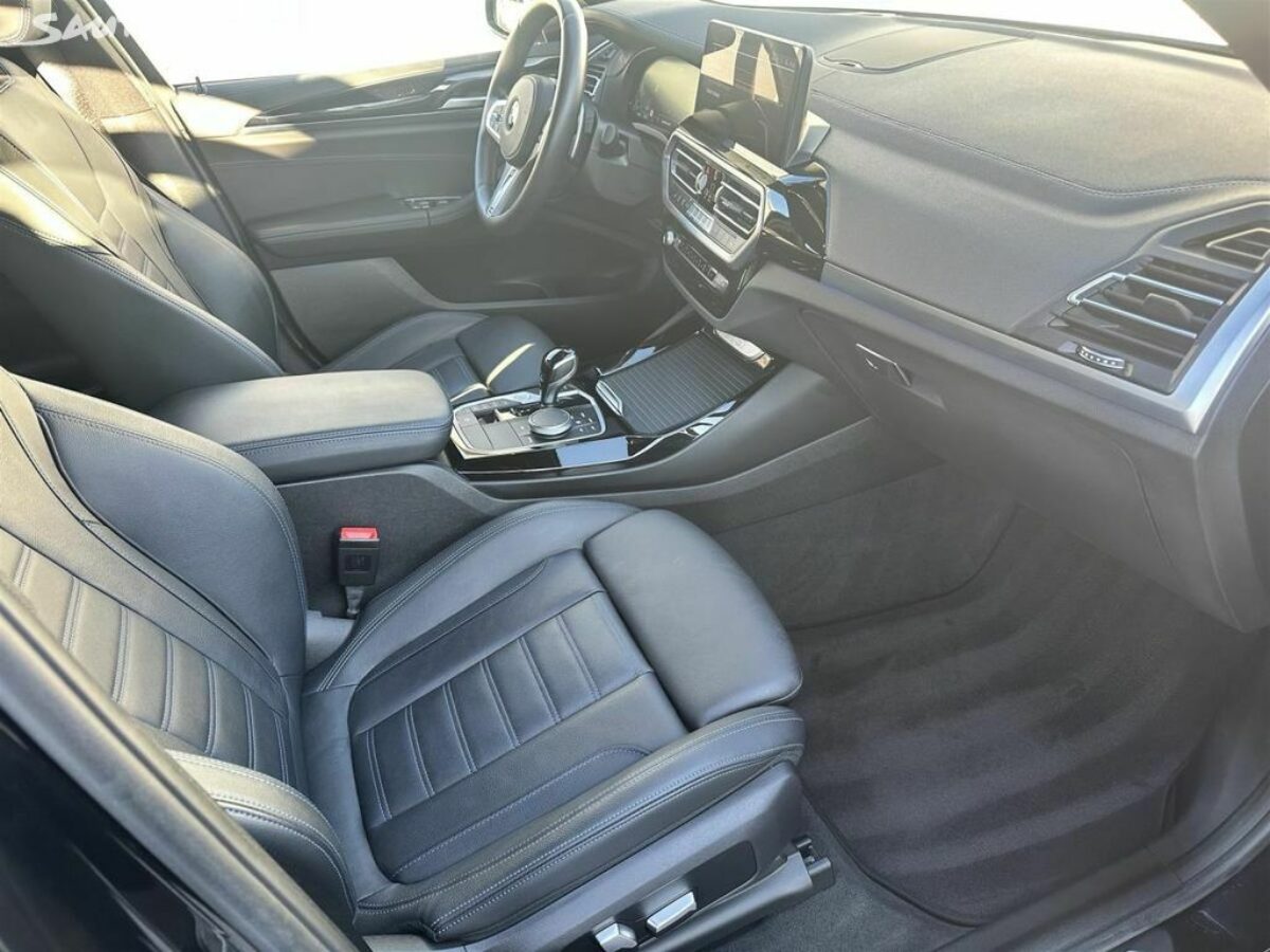 Fotografie vozu - klik pro zvětšení