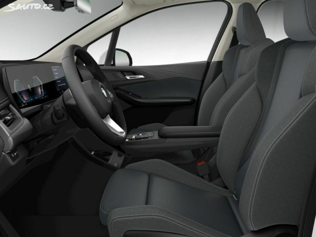 Fotografie vozu - klik pro zvětšení