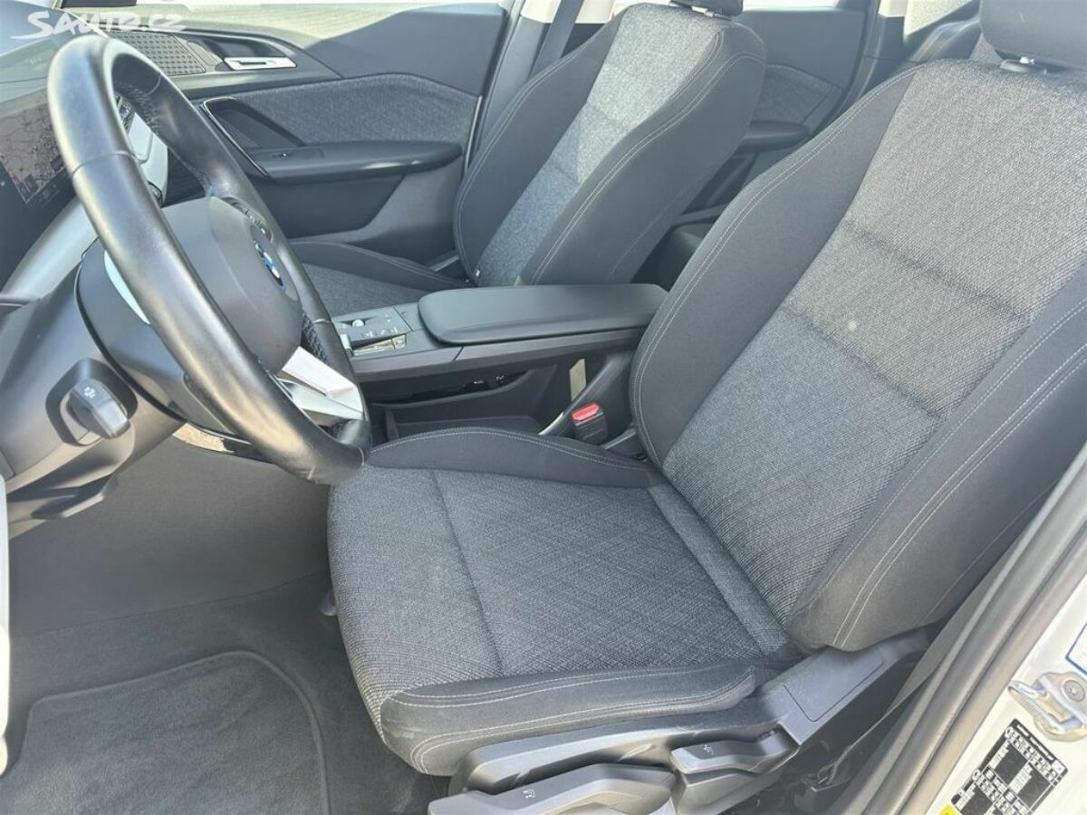 Fotografie vozu - klik pro zvětšení