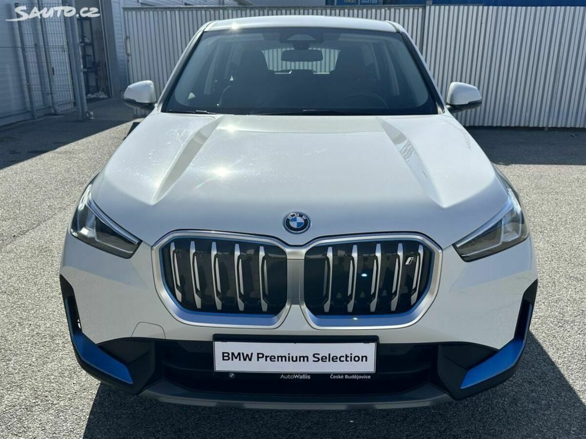 Fotografie vozu - klik pro zvětšení