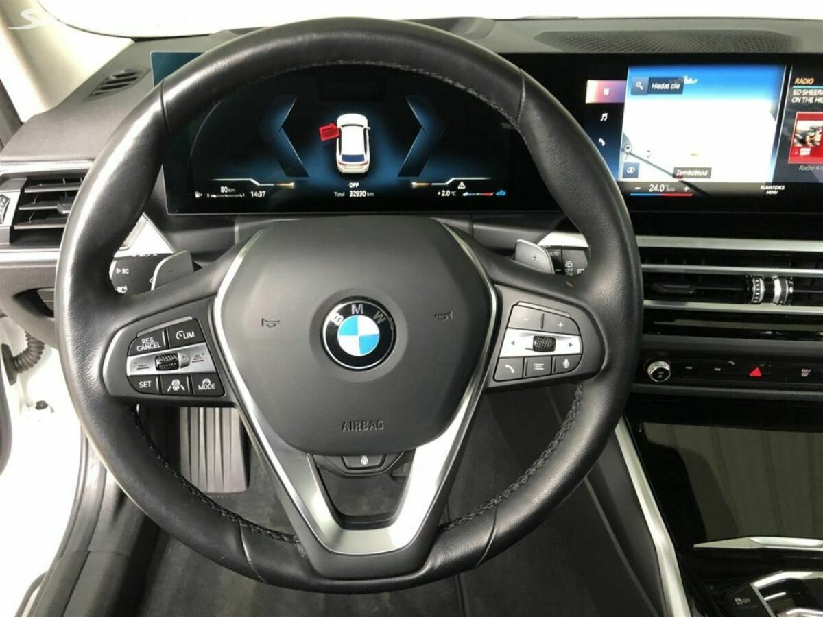 Fotografie vozu - klik pro zvětšení