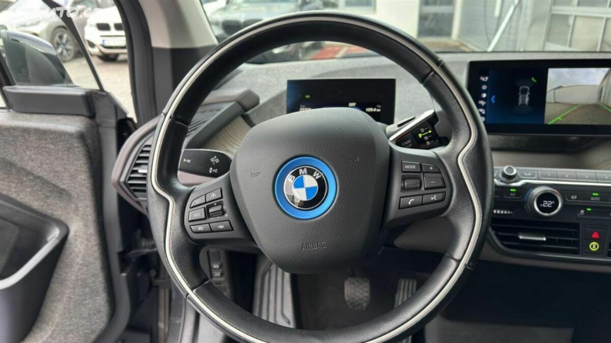 Fotografie vozu - klik pro zvětšení