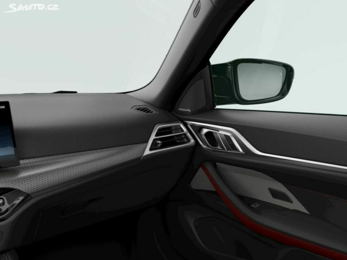 Fotografie vozu - klik pro zvětšení