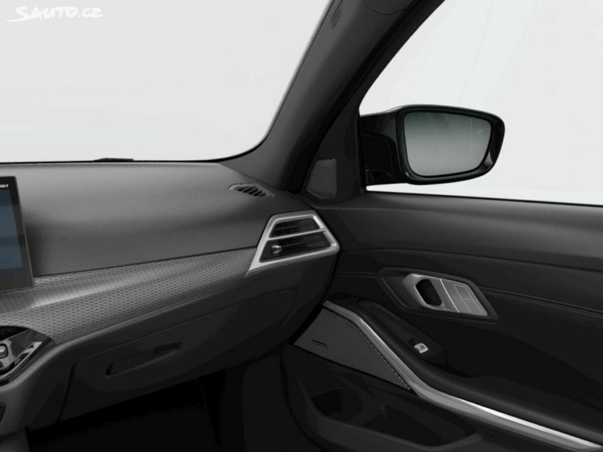 Fotografie vozu - klik pro zvětšení