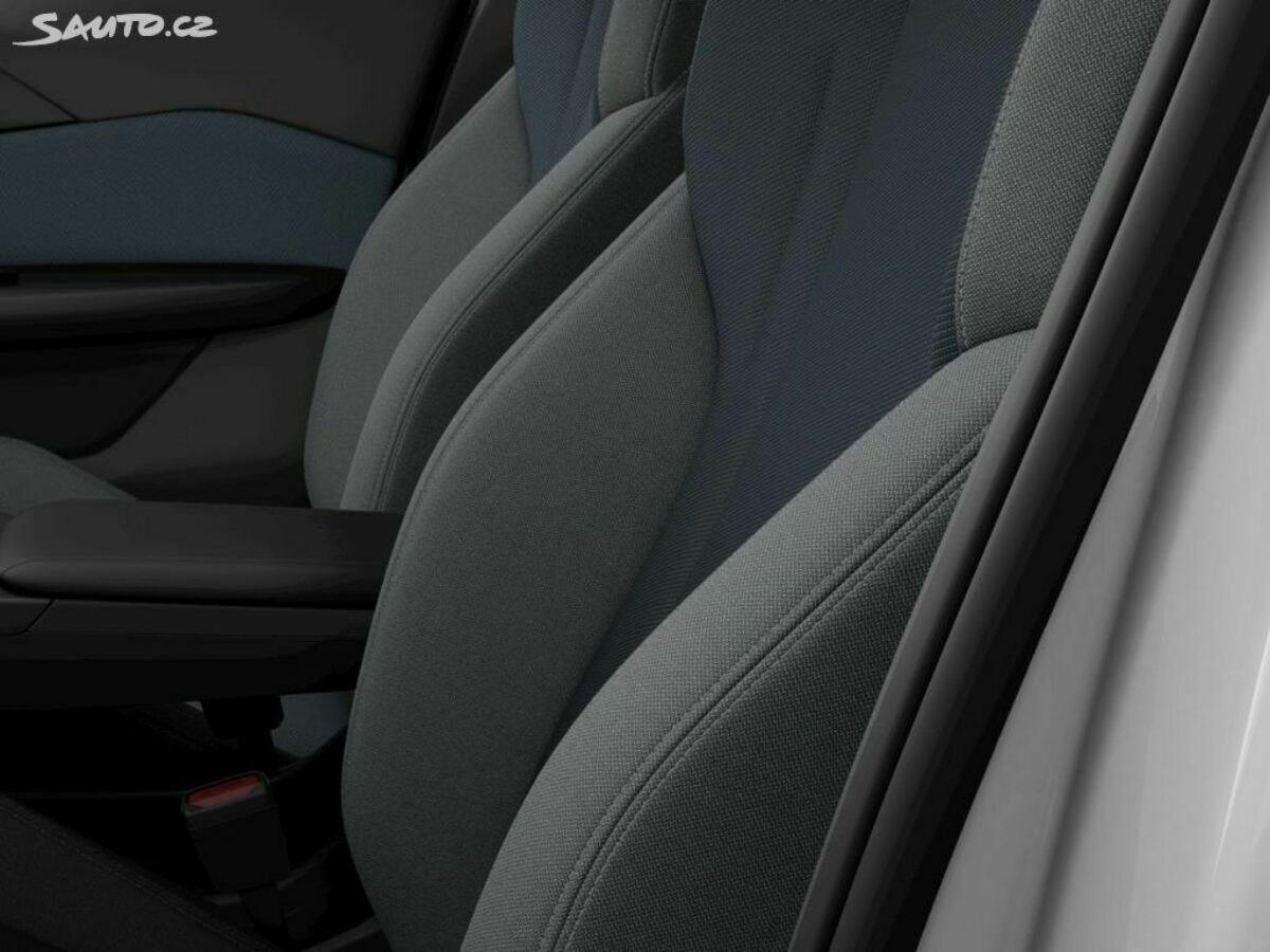 Fotografie vozu - klik pro zvětšení