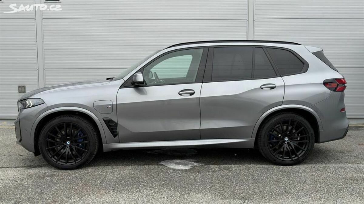 Fotografie vozu - klik pro zvětšení