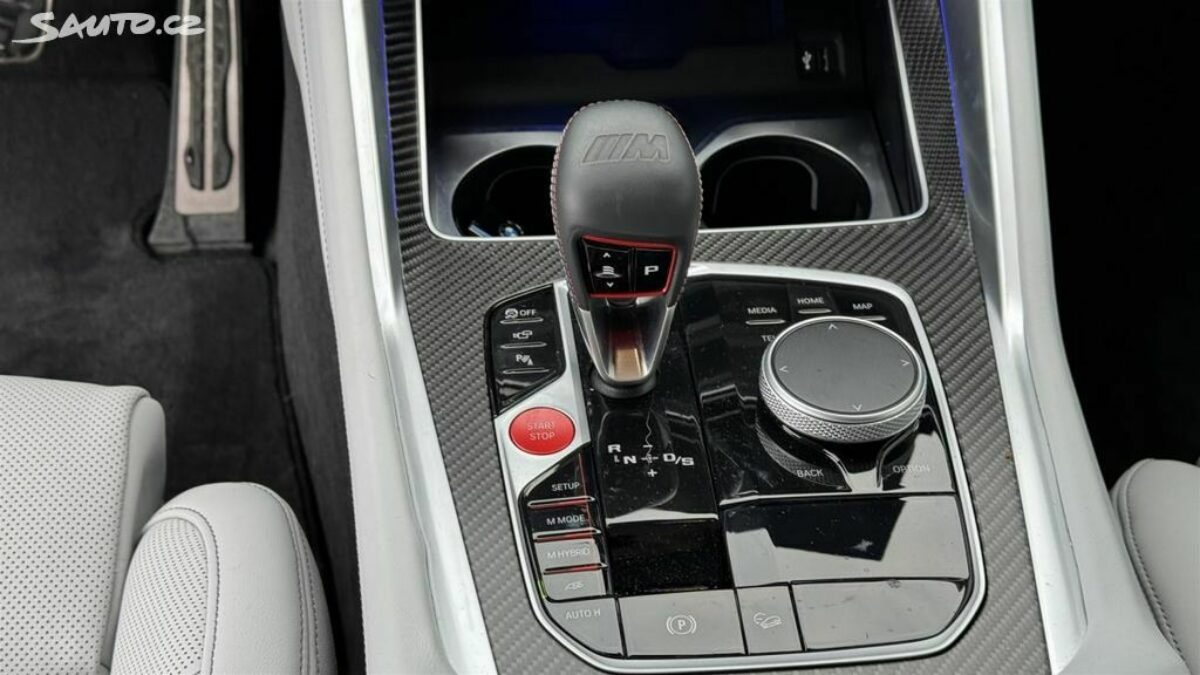 Fotografie vozu - klik pro zvětšení