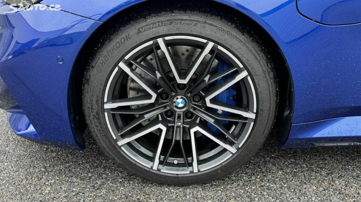 Fotografie vozu - klik pro zvětšení