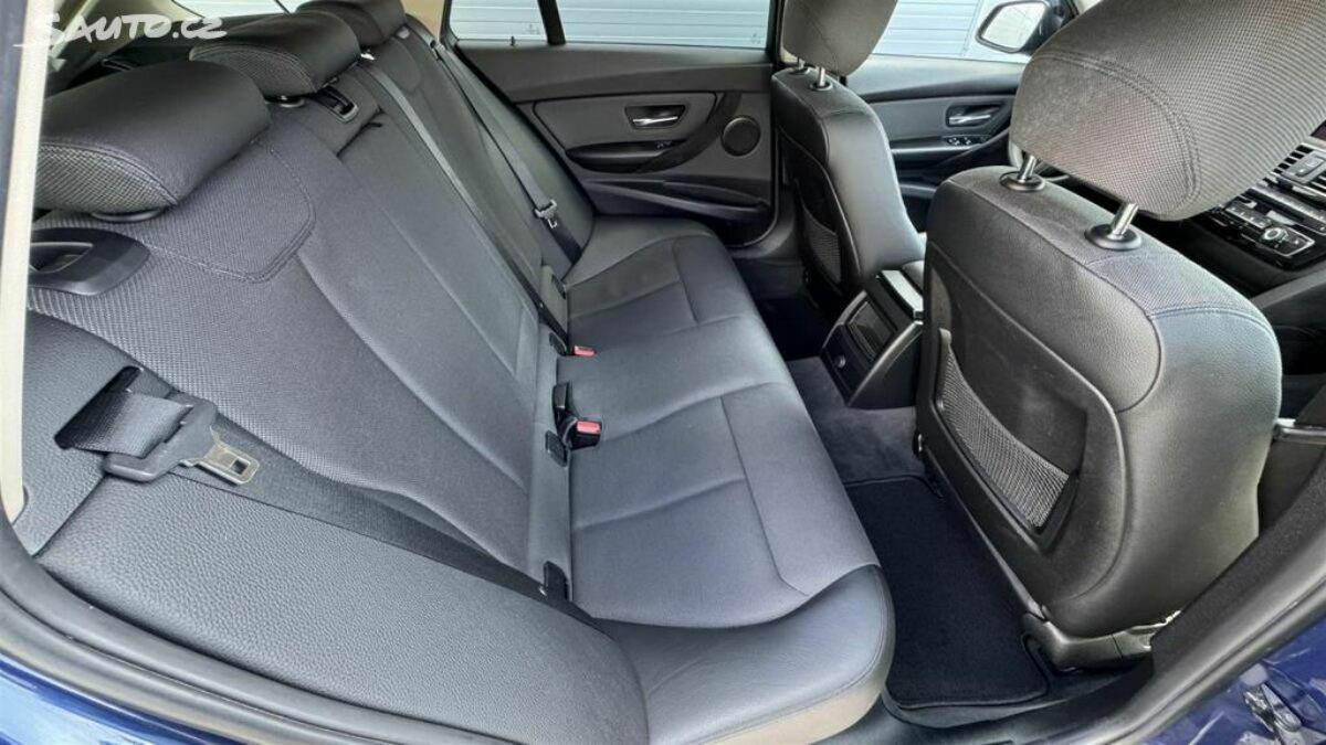 Fotografie vozu - klik pro zvětšení