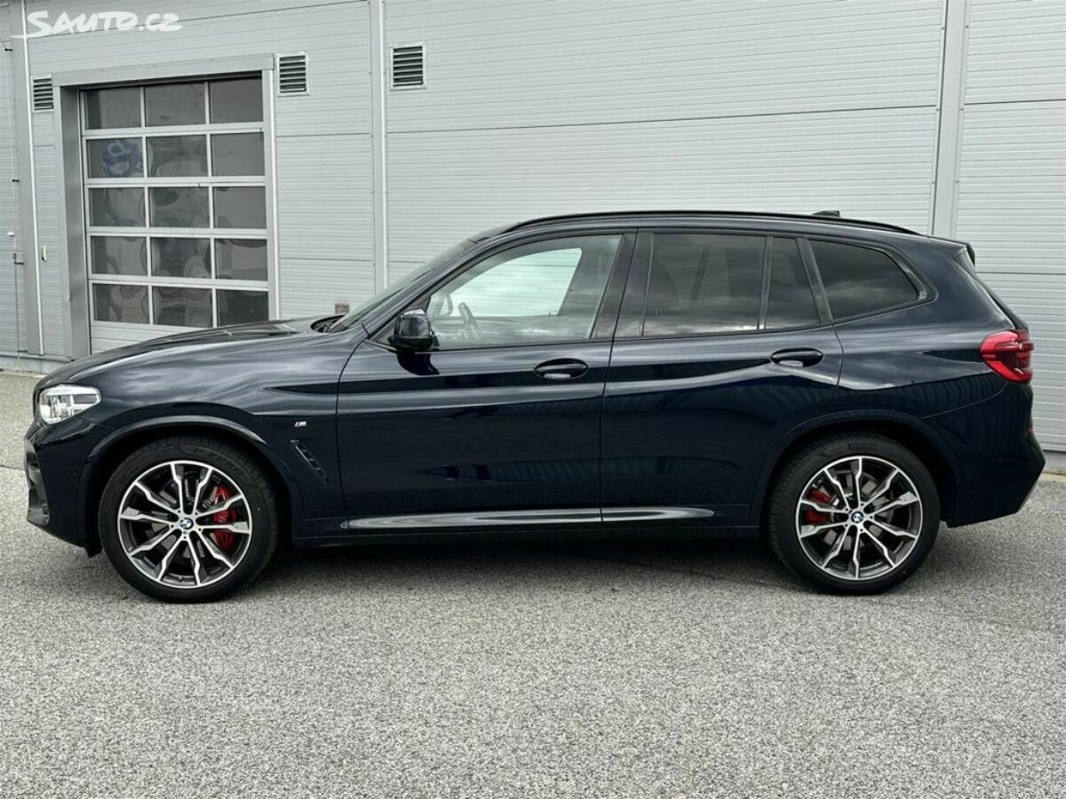 Fotografie vozu - klik pro zvětšení