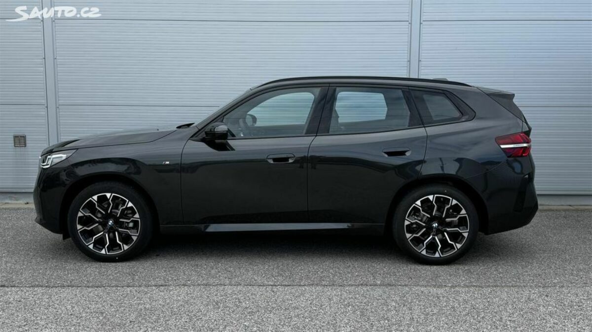 Fotografie vozu - klik pro zvětšení