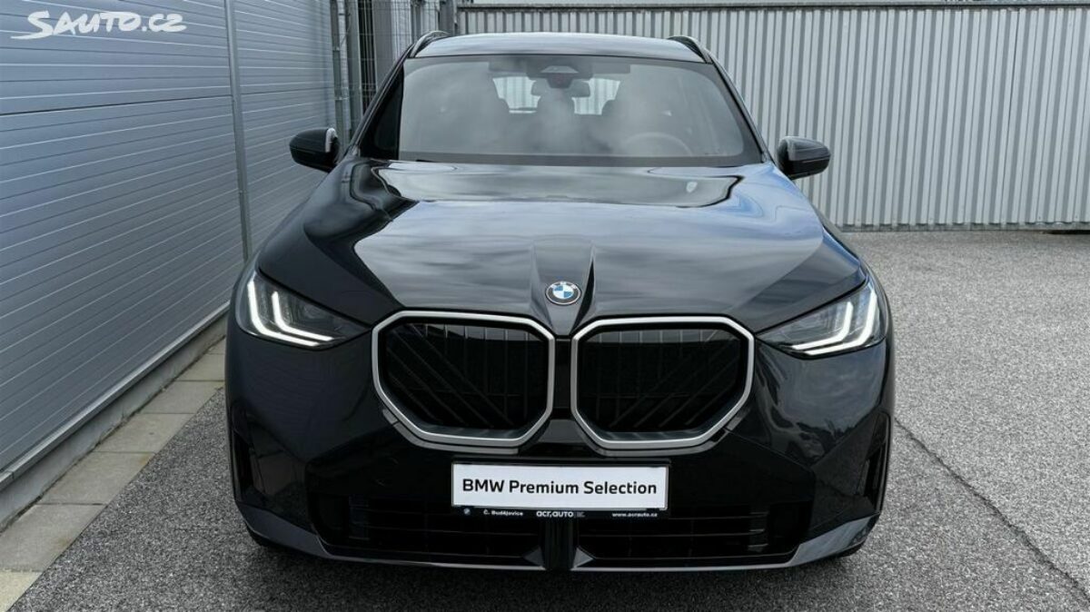 Fotografie vozu - klik pro zvětšení