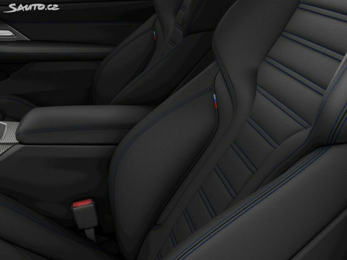 Fotografie vozu - klik pro zvětšení