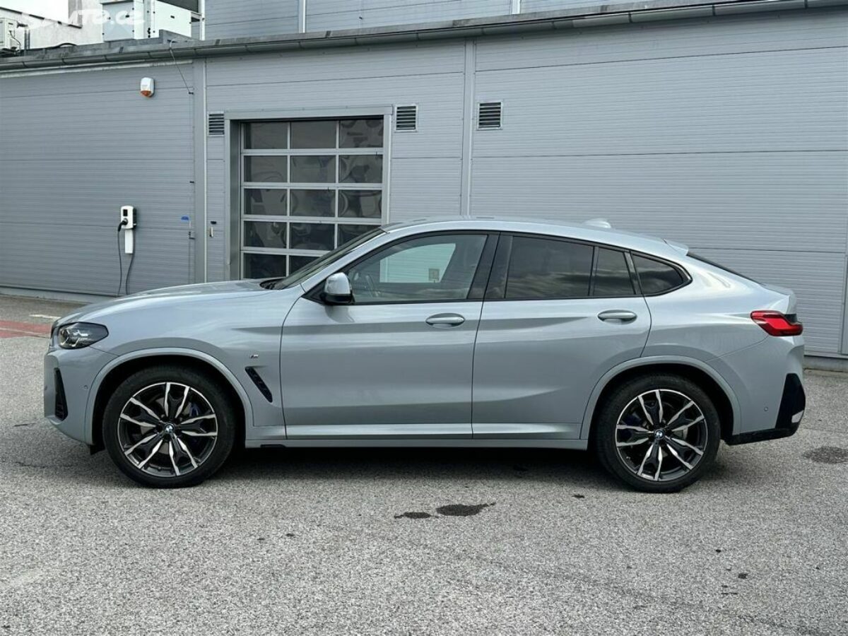 Fotografie vozu - klik pro zvětšení