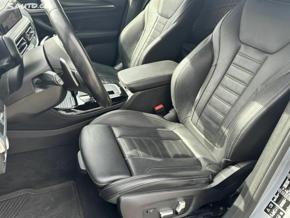 Fotografie vozu - klik pro zvětšení