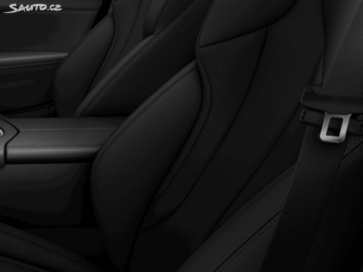 Fotografie vozu - klik pro zvětšení