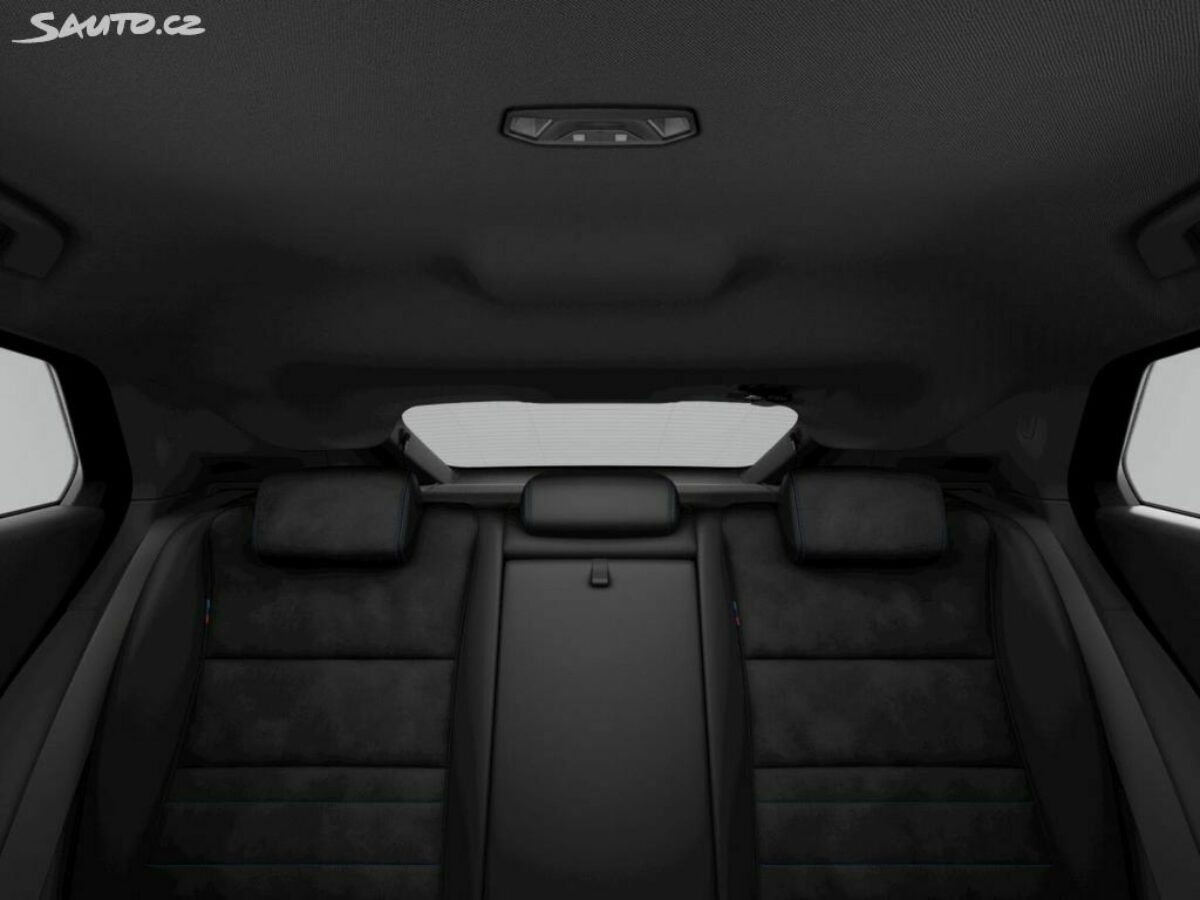 Fotografie vozu - klik pro zvětšení