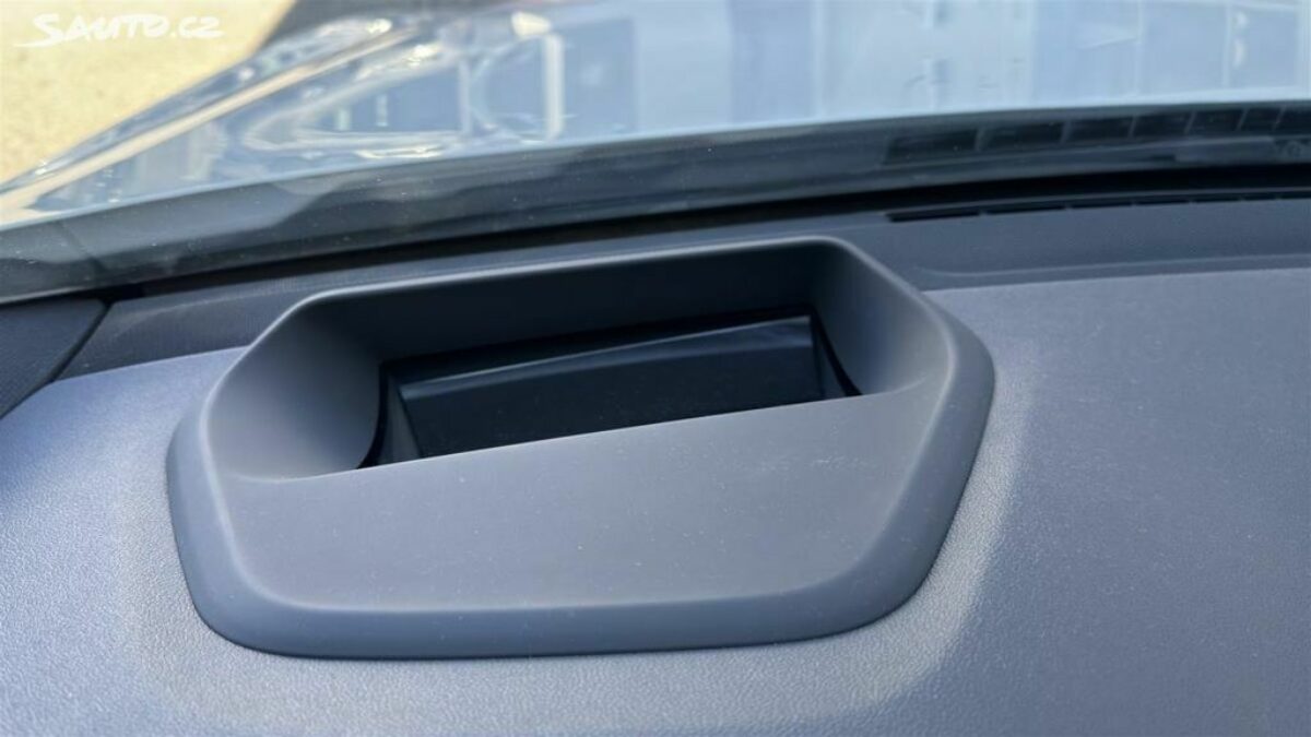 Fotografie vozu - klik pro zvětšení