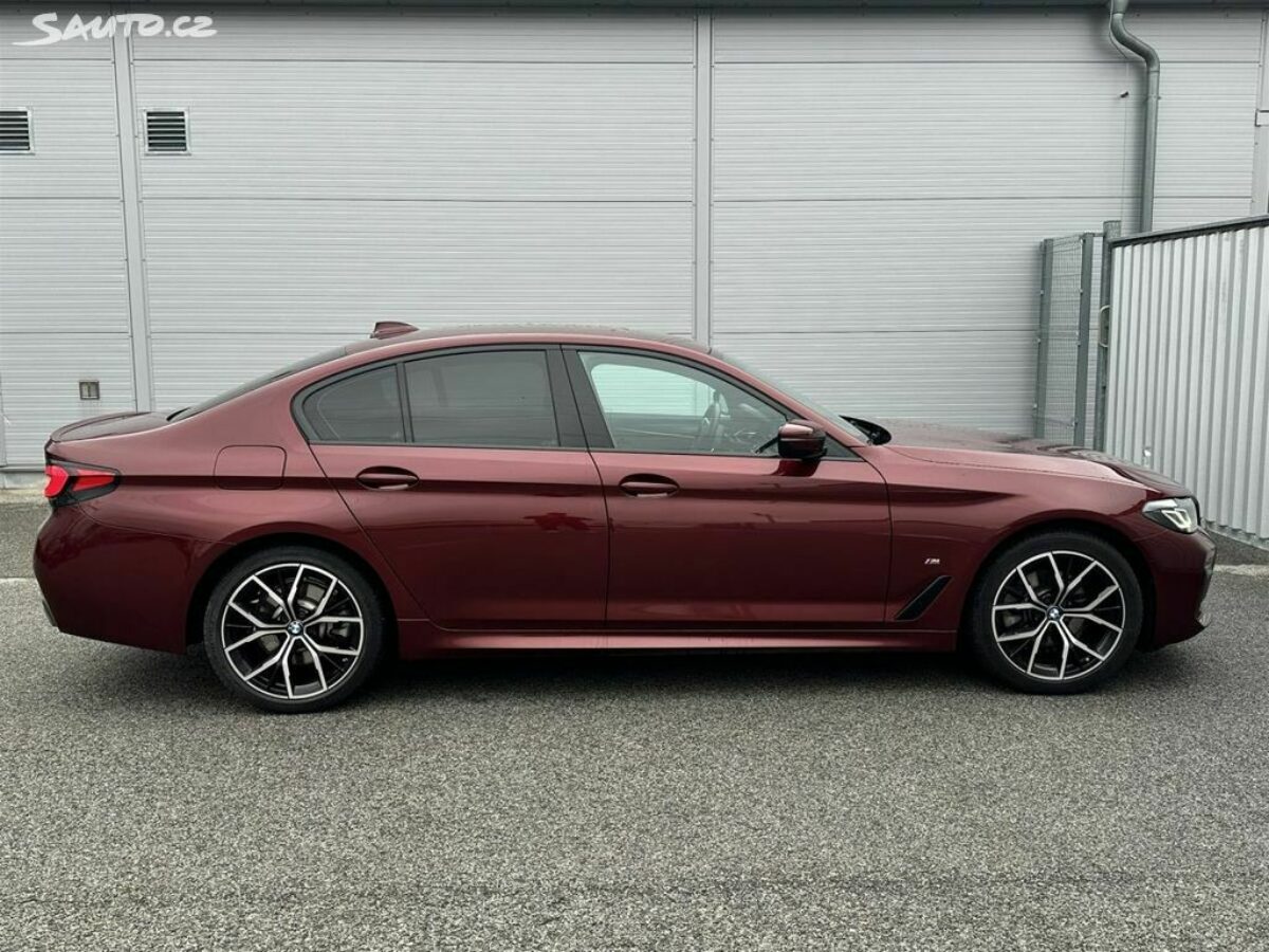 Fotografie vozu - klik pro zvětšení